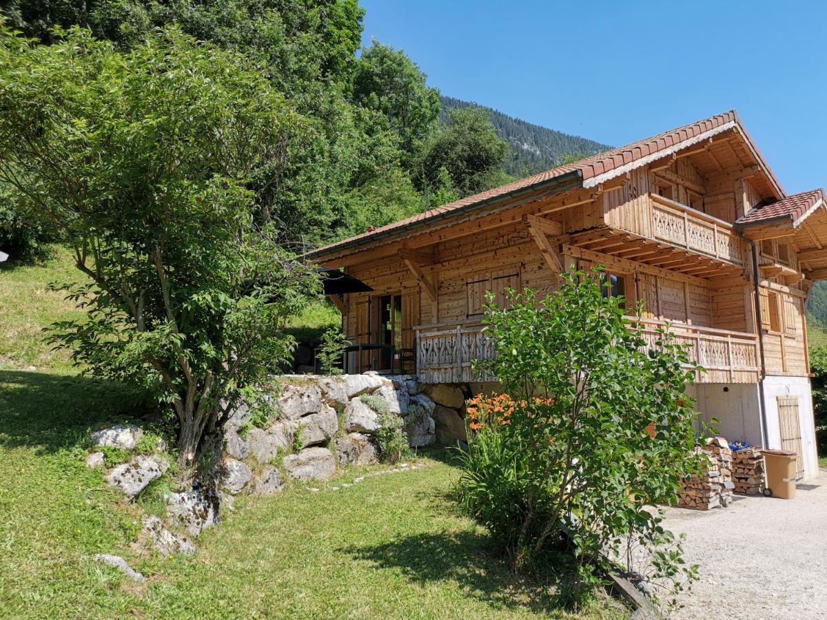 Le Reposoir Magnifique Chalet Au Coeur Du Village Du Reposoir المظهر الخارجي الصورة